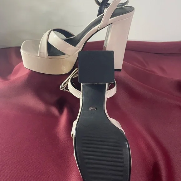 Zara Cream Platform Heels - Picture 4 of 12